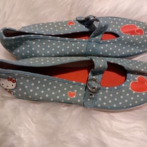 Sanrio hello kitty polka dot shoes